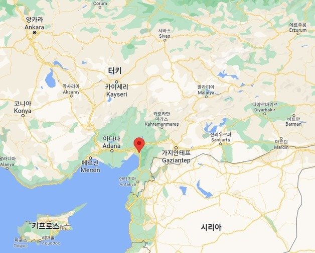 The area marked with an arrow is the Erzin region in southeastern Turkey.  (Capture from Google Map)