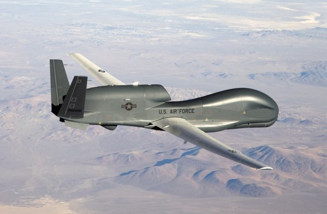 미국 공군의 고고도무인정찰기(UAV) 글로벌호크.  출처 미 공군 홈페이지