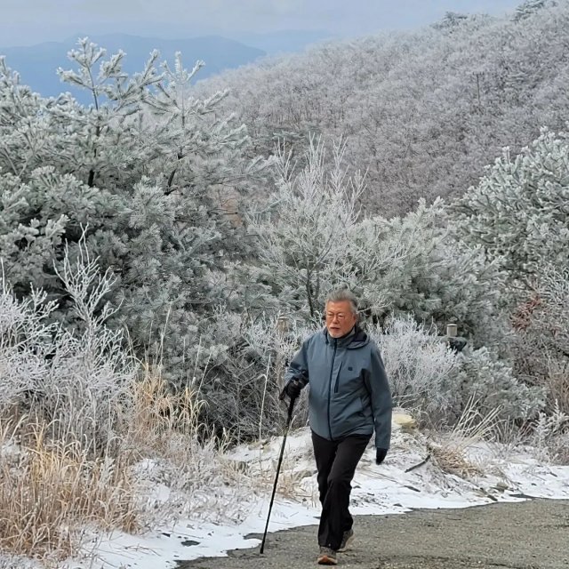 문재인 전 대통령 페이스북 갈무리