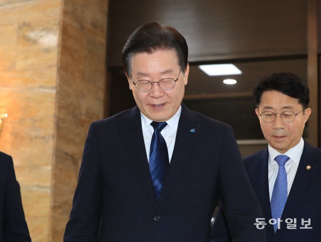 [단독]검찰, ‘대북송금 의혹’ 이재명 영장 청구할 듯