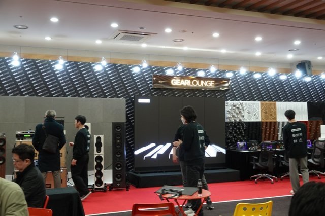 기어라운지의 전시 공간, 출처=IT동아
