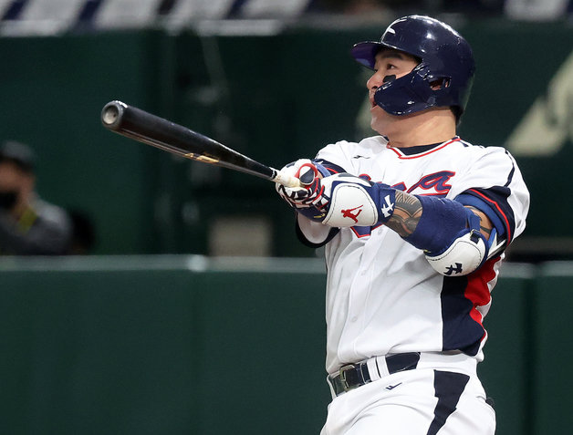 9일 오후 일본 도쿄돔에서 열린 2023 월드베이스볼클래식(WBC) B조 1라운드 대한민국과 호주의 경기, 대표팀 박병호가 6회말 2사 1루에서 적시 2루타를 치고 있다. 2023.3.9. 뉴스1