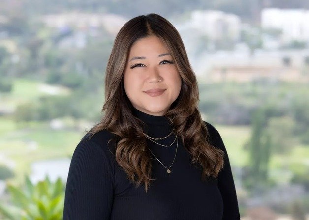 지난해 8월 ‘올해의 교사상’을 수상한 내셔널 시티의 교사 재클린 마. (LA타임스 갈무리)