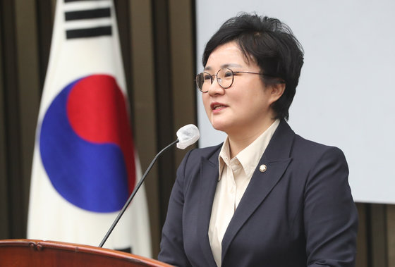 조수진 국민의힘 최고위원이 10일 서울 여의도 국회에서 열린 정책의원총회에서 인사말을 하고 있다. 2023.3.10 뉴스1