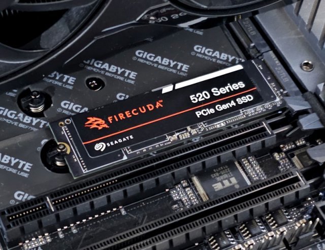 씨게이트 뉴 파이어쿠다 520 M.2 NVMe (출처=IT동아)