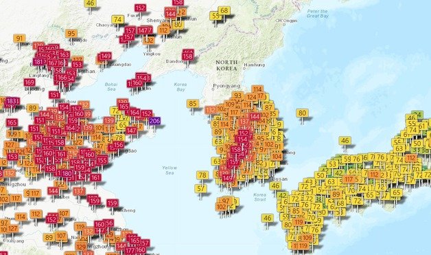 비영리 프로젝트 ‘세계 대기질 인덱스’ 상 28일 오후 한국과 중국 동부의 대기질 상태 ⓒ 뉴스1