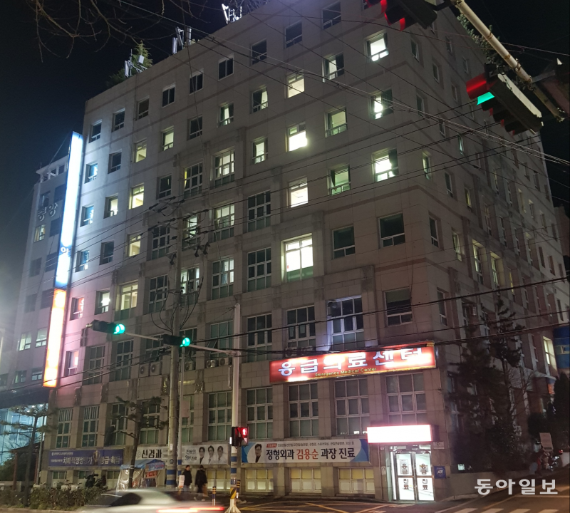 경남 김해시 김해중앙병원 전경.