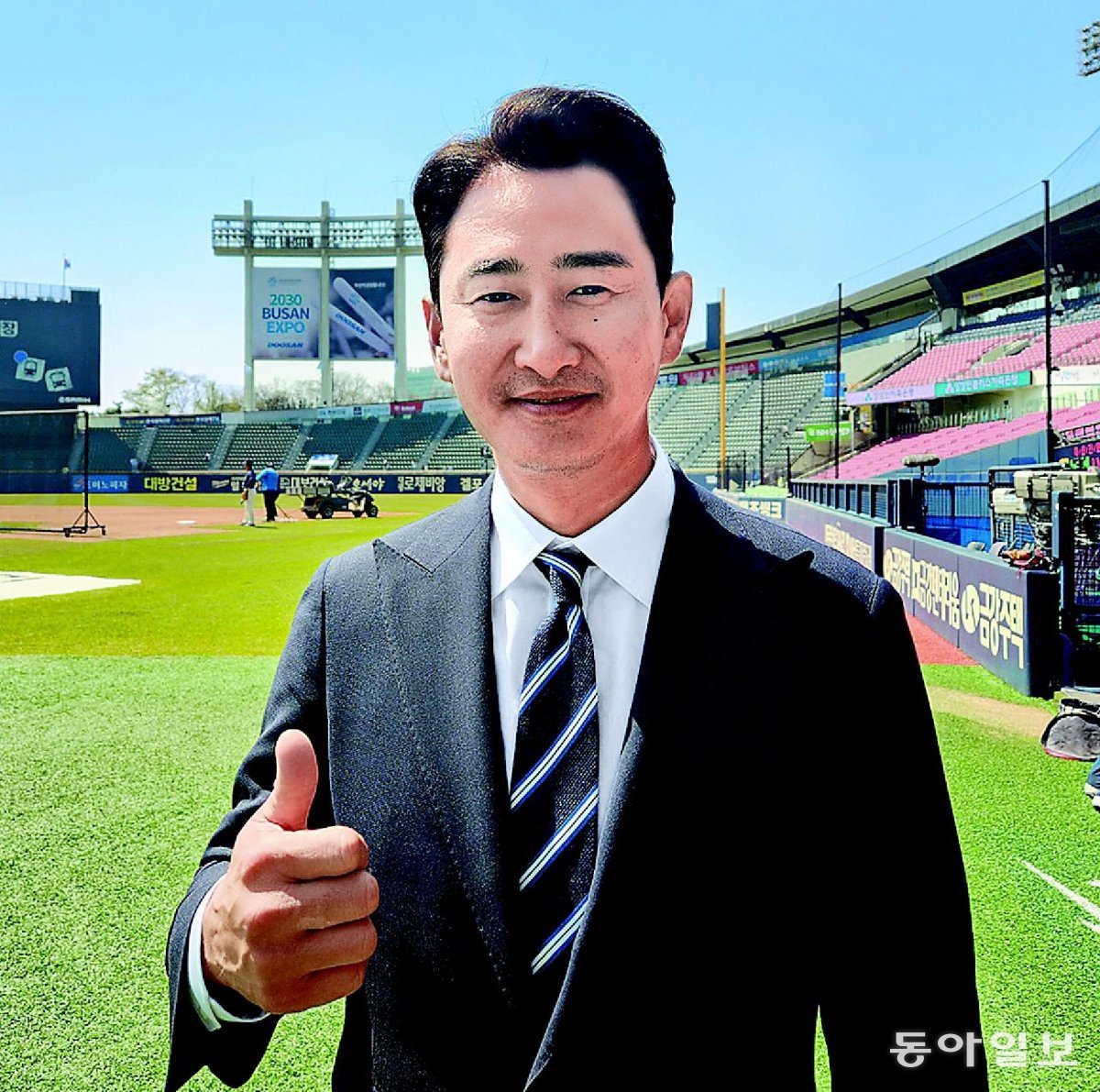 프로야구 LG의 프랜차이즈 스타였던 박용택은 야구 해설위원이자 방송인으로 바쁜 인생 2막을 살고 있다. 은퇴한 지금도 그는 선수 때와 마찬가지로 자기 관리에 열심이다. 이헌재 기자 uni@donga.com