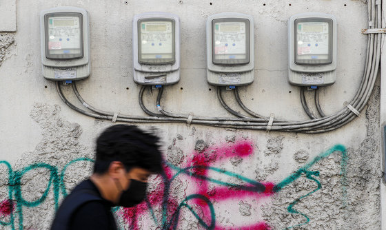 서울 시내 주택밀집 지역에 설치된 전기 계량기의 모습. 2023.3.30. 뉴스1