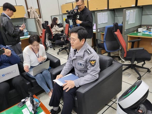 11일 대전경찰청 기자실에서 이화섭 교통과장이 배승아양(9) 사망사고에 대한 브리핑을 하고 있다. 2023.04.11. 뉴스1