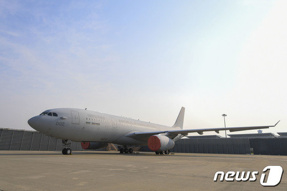 ?? ??? ??????? KC-330 ????. ?? ??