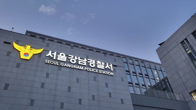 前여친 폭행 논란' 120만 먹방 유튜버 “저 맞지만 사실과 달라”｜동아일보