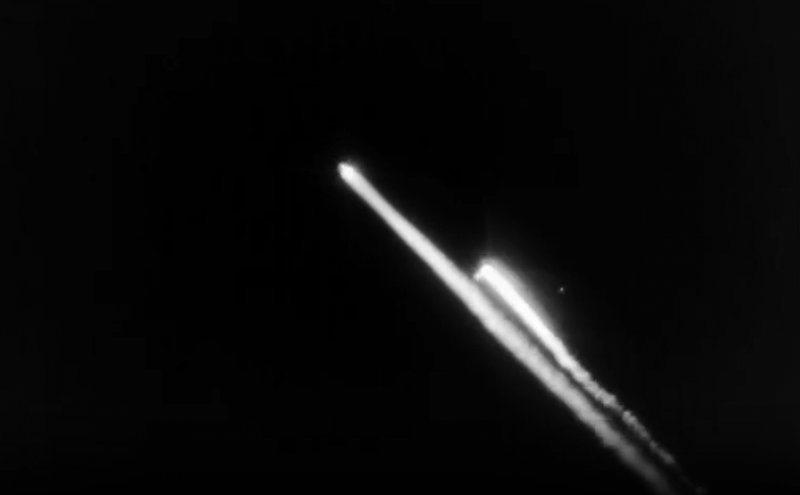 19일(현지시간) 오전 11시 246분(태평양 표준시)에  미국 캘리포니아 반덴버그 우주군 기지에서 공군 글로벌 스트라이크 사령부 비무장 미니트맨 III 대륙간 탄도 미사일의 작전 시험 발사가 실시됐다. 미공군 제공
