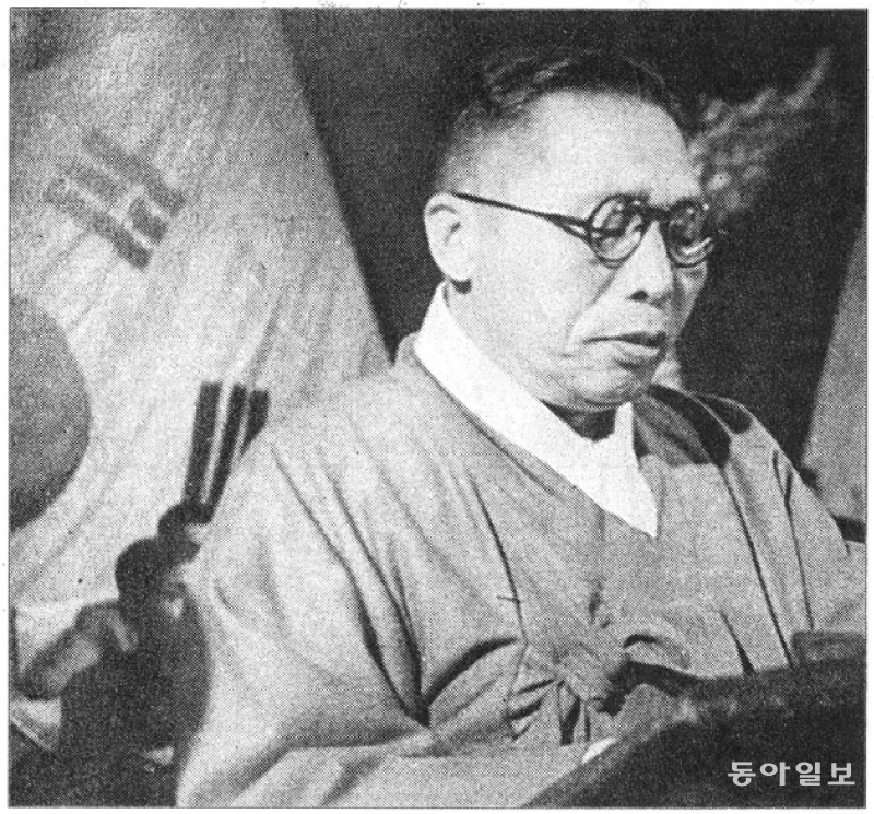 1948년 4월 22일 평양에서 열린 전조선 정당 사회단체 대표자 연석회의에서 연설하는 백범 김구 선생. 동아일보DB