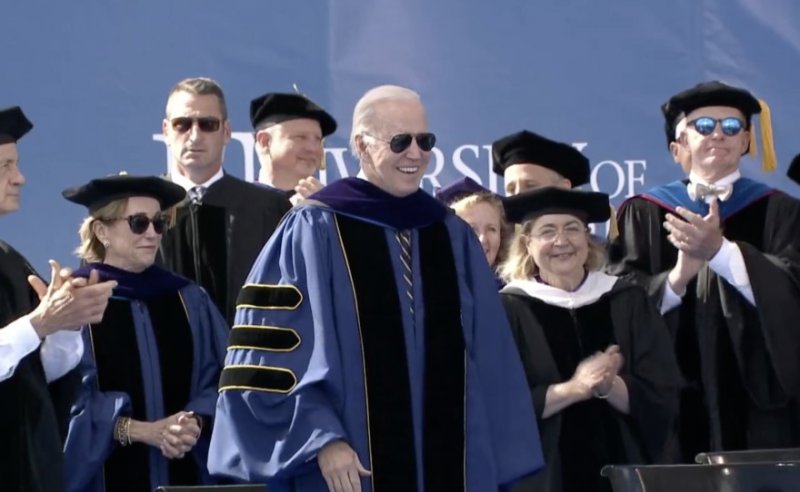 2022년 델라웨어대 졸업식에 참석한 조 바이든 대통령. 델라웨어대 홈페이지
