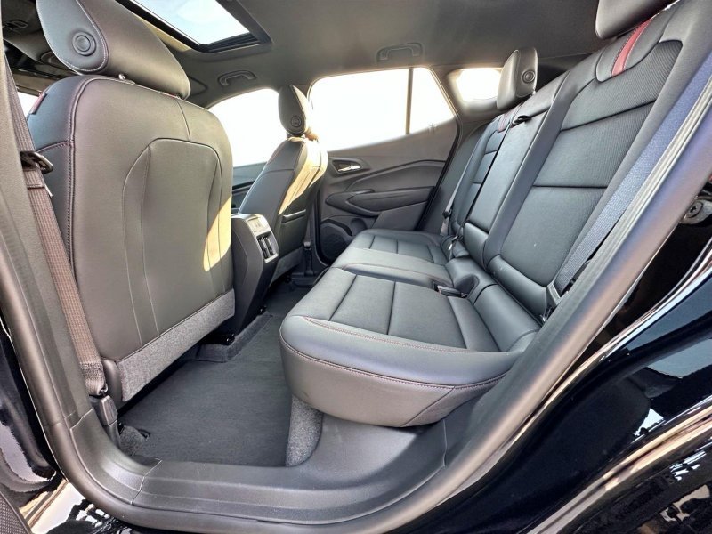 쉐보레 트랙스 크로스오버 2열. 출처=IT동아