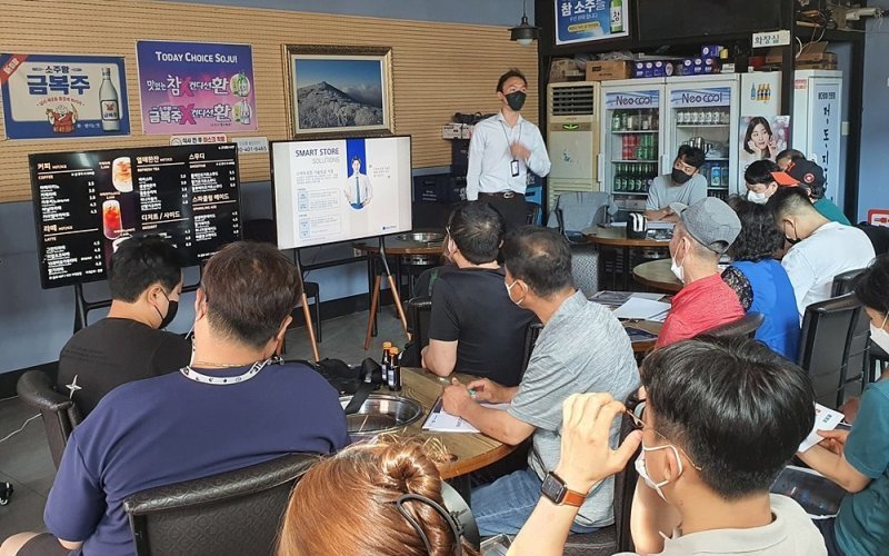 강연 중인 김상민 넥스트페이먼츠 PM. 출처 = 넥스트페이먼츠