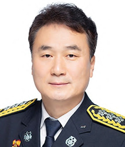 윤석열 대통령은 4일 신임 소방청장에 남화영 소방청 차장을 인선했다. (대통령실 제공) 2023.5.4