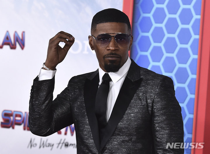 'Medical Complications' Jamie Foxx Admitted To A Rehab Treatment Center ...