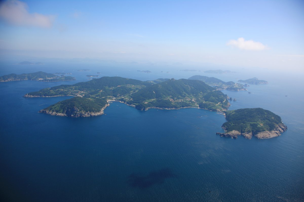 드론으로 촬영한 통영 욕지도 풍경. 경남도 제공