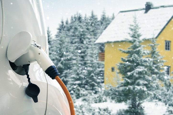 겨울이 길어 전기차에 불리한 환경인데도 노르웨이는 전 세계에서 전기차 판매비중이 압도적으로 높은 전기차 선도국가가 됐다. 게티이미지