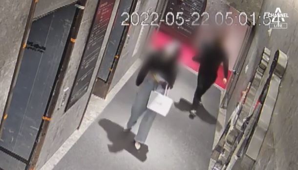 지난해 5월22일 부산 부산진구 서면 오피스텔 1층 복도에서 발생한 ‘부산 돌려차기’ 사건 범행 당시 CCTV 화면. 채널A