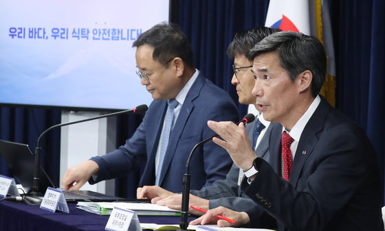 박구연 국무조정실 제1차장이 19일 오전 서울 종로구 세종대로 정부서울청사에서 열린 후쿠시마 오염수 방류 관련 일일브리핑에서 발언을 하고 있다. 2023.6.19/뉴스1