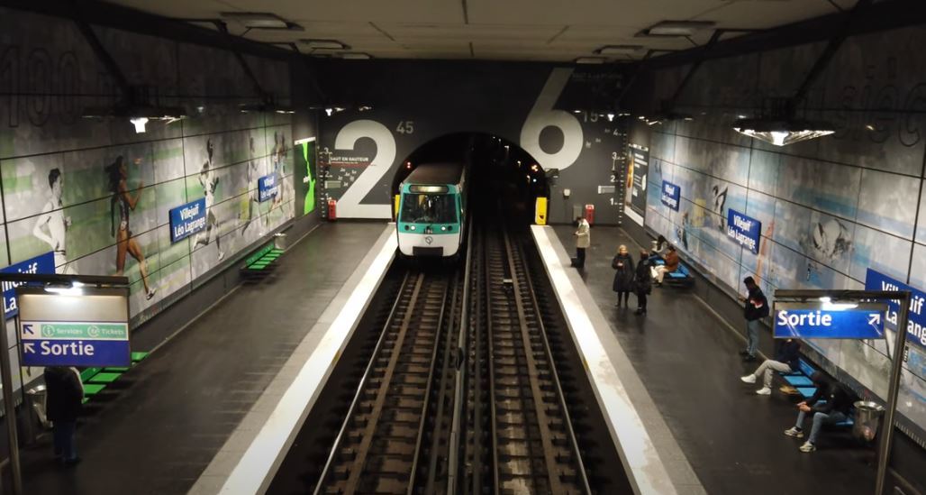 파리 외곽 빌쥐프 지하철역. MetroCheck 유튜브 영상 캡처