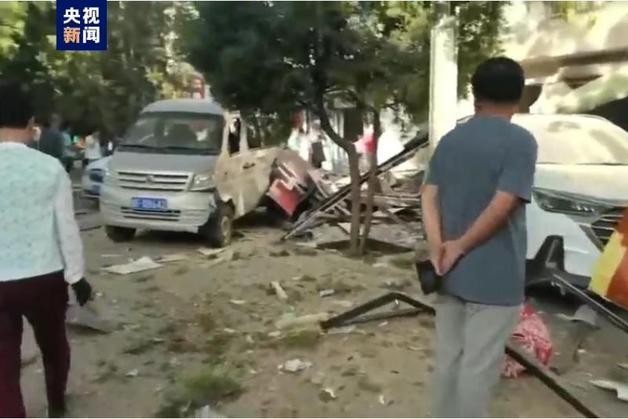 간쑤성 지우촨시의 한 식당에서 폭발사고가 발생했다. 사진은 CCTV 갈무리.