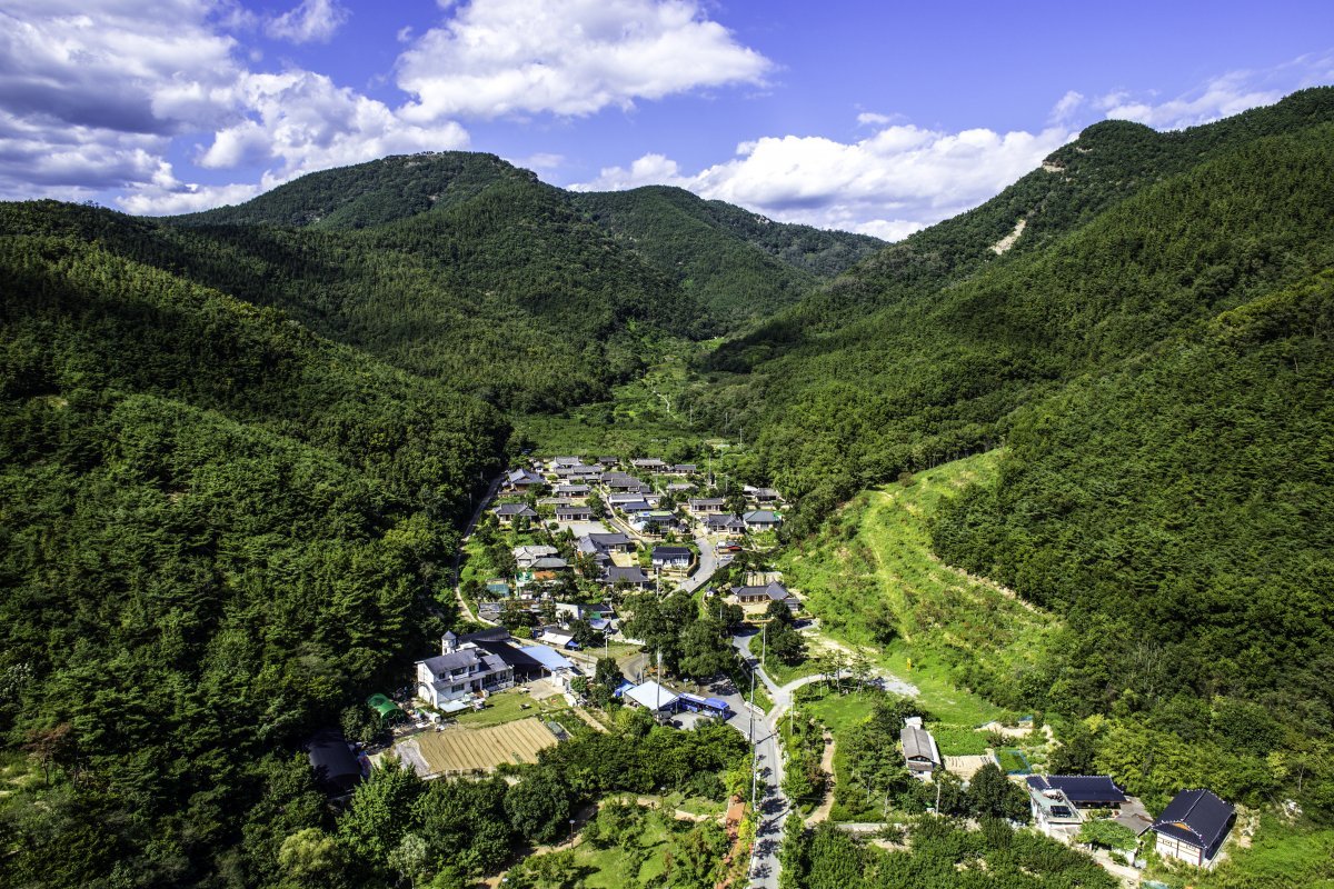 대구 동구 둔산동에 있는 지역에서 가장 오래된 전통 한옥마을인 옻골마을. 대구 동구 제공