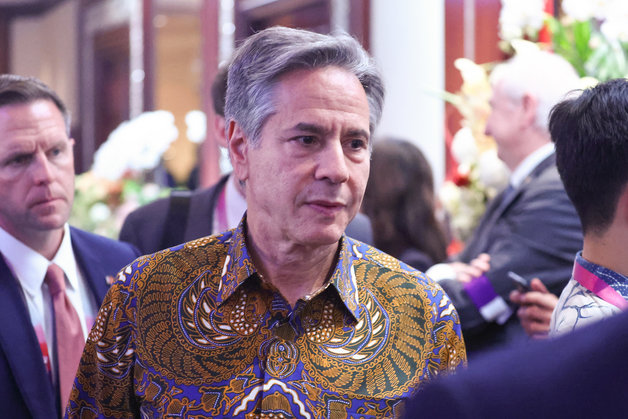 토니 블링컨 미국 국무장관이 14일(현지시간) 인도네시아 자카르타 샹그릴라 호텔에서 열린 아세안지역안보포럼(ARF)에 참석하기 위해 이동하고 있다. (공동취재) 2023.7.14/뉴스1