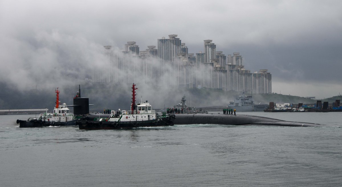 18일 부산에 온 미국 핵추진 탄도유도탄 전략핵잠수함(SSBN) 켄터키함(SSBN-737) 사진=미 해군 제공