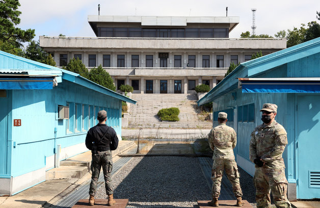 4일 경기 파주시 판문점에서 주한미군과 한국군이 근무를 서고 있다. 2022.10.4/뉴스1 ⓒ News1