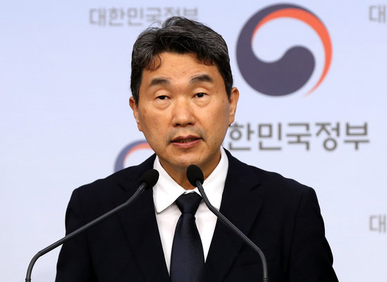 이주호 부총리 겸 교육부장관이 28일 오후 서울 종로구 정부서울청사에서 유보 관리체계 일원화 방안을 발표하고 있다. 2023.7.28/뉴스1