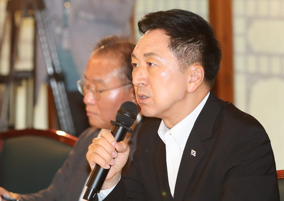 김기현 국민의힘 대표가 28일 서울 종로구 삼청동 총리 공관에서 열린 고위당정협의회에서 인사말을 하고 있다. 2023.7.28. 뉴스1