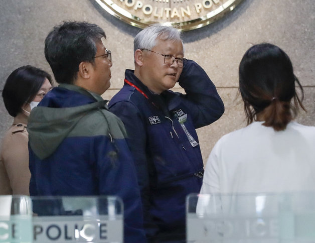 지난 4월 김창년 건설노조 수도권북부지역 본부장이 폭력행위등처벌에관한법률 위반 혐의로 서울 마포구 서울경찰청 마포청사에 피의자 신분으로 조사를 받기 위해 출석했다. 2023.4.12/뉴스1