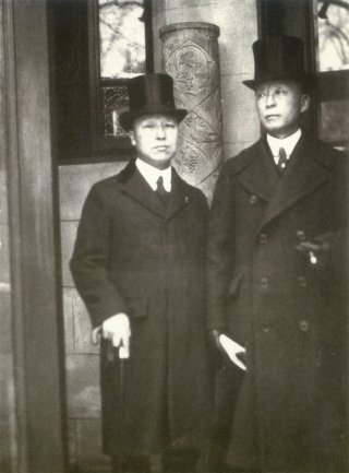 1921년 워싱턴회의 당시 독립 외교를 이끈 이승만(왼쪽)과 서재필.   이승만건국대통령기념사업회