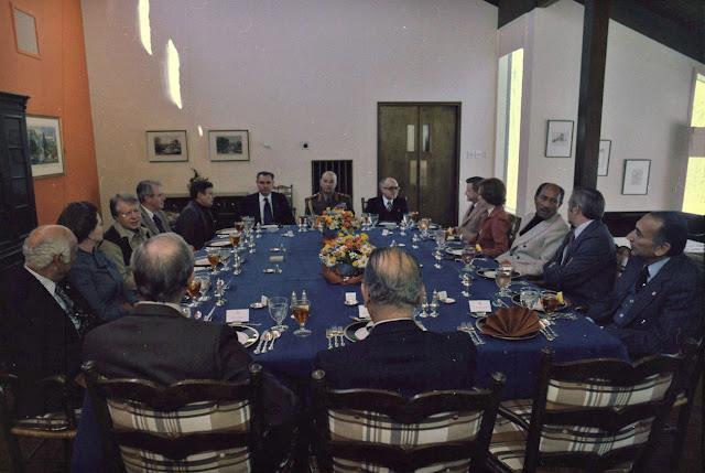 1978년 안와르 사다트 이집트 대통령이 ‘로렐 로지’를 방문한 모습. 캠프 데이비드 공식 블로그