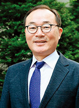 김홍유 심사위원장·경희대 경영대학원 교수