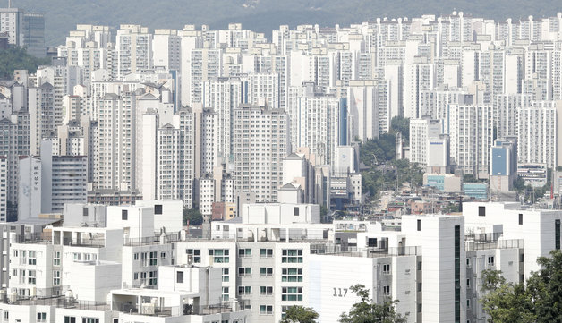 서울 강북구 북서울꿈의숲 전망대에서 바라본 서울 도심 모습. 2023.7.28/뉴스1