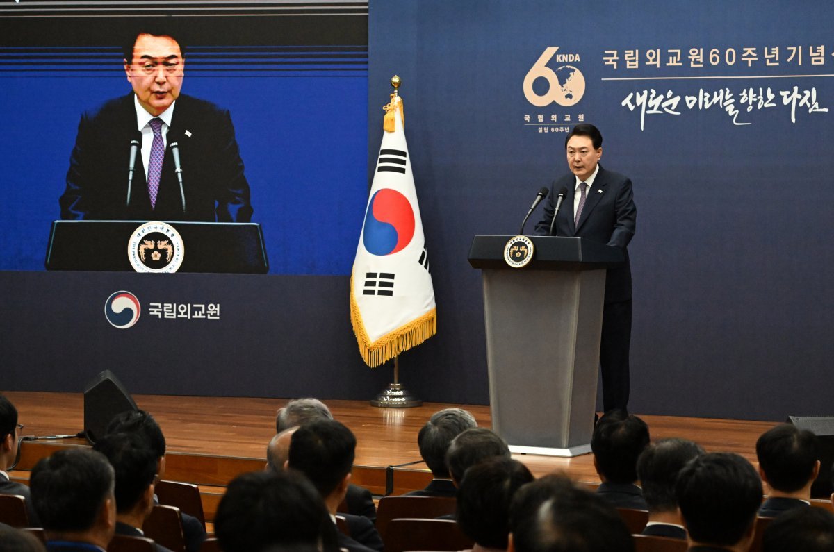 윤석열 대통령이 1일 서울 서초동 국립외교원에서 열린 국립외교원 60주년 기념식에 참석해 발언하고 있다. 2023. 09. 01. 대통령실사진기자단