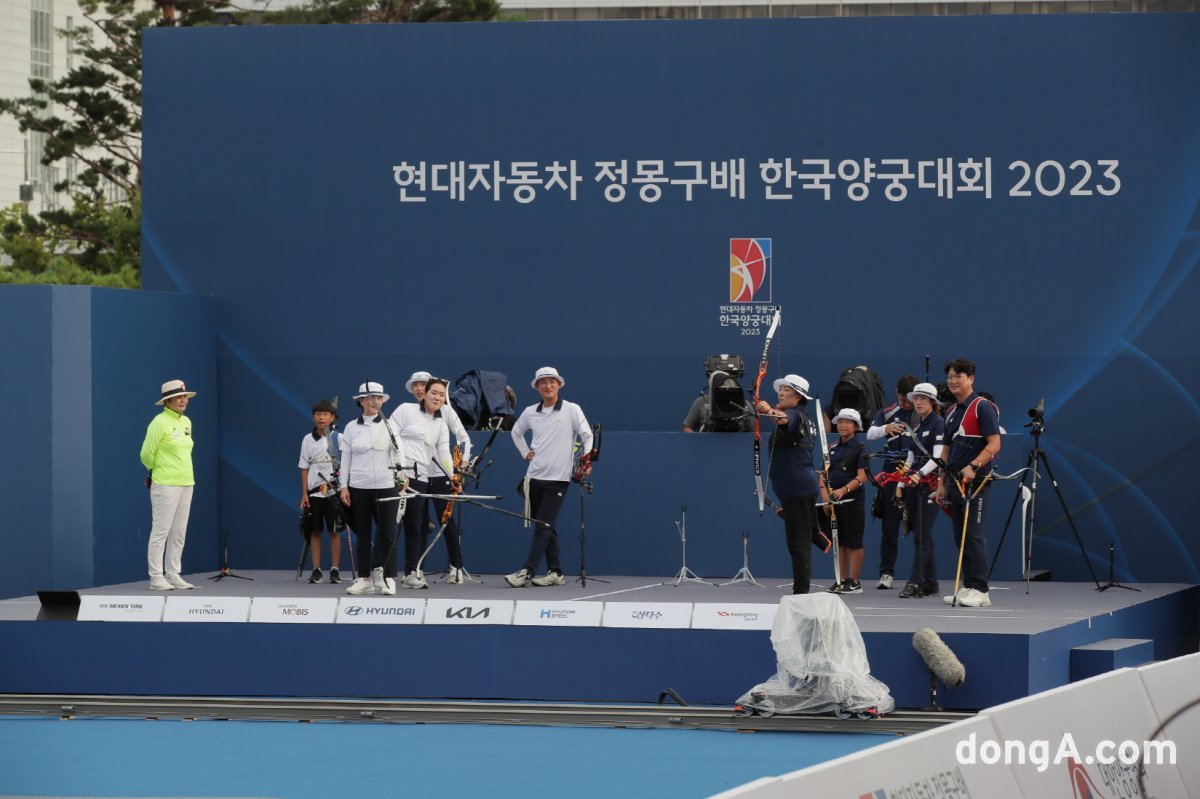 현대차 정몽구배 한국양궁대회 2023에서 레전드 선수와 현역 국가대표, 유소년 유망주 등이 참여한 이벤트 경기가 열렸다.