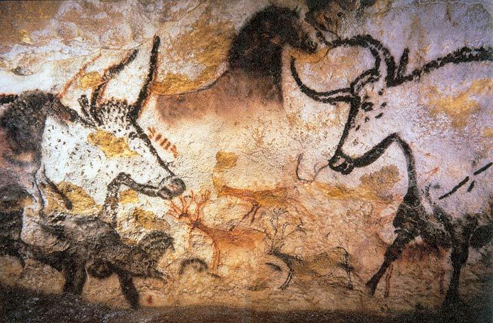 기원전 3만5000년∼기원전 1만 년 사이에 그려진 것으로 추정되는 프랑스 ‘라스코 동굴벽화’의 일부. ‘풀 스펙트럼’의
 저자는 “동굴벽화의 색은 화석화되고 시간이 흐르며 자취를 감췄다. 이 때문에 동굴 예술은 우리가 상상한 것과 애초에 다른 색으로
 이뤄졌을 가능성이 있다”고 했다. 사진 출처 위키미디어