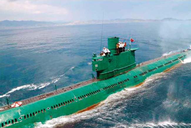 북한 해군의 033형 잠수함. [뉴스1]