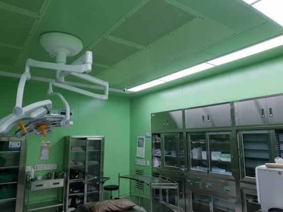 경기도의 한 병원 수술실에 CCTV가 설치돼 있는 모습.