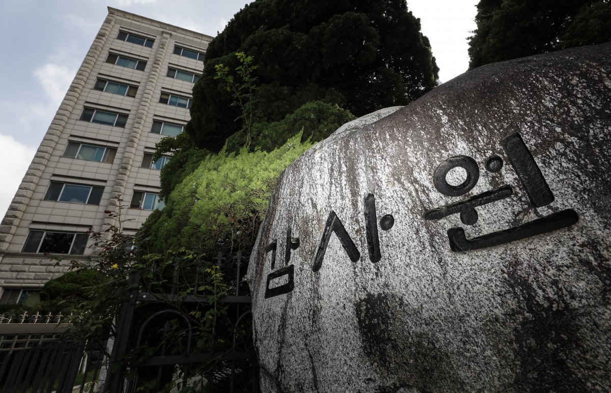지자체장 ‘딴지’… 반도체산단 인가 지연, 허가난 물류센터 취소