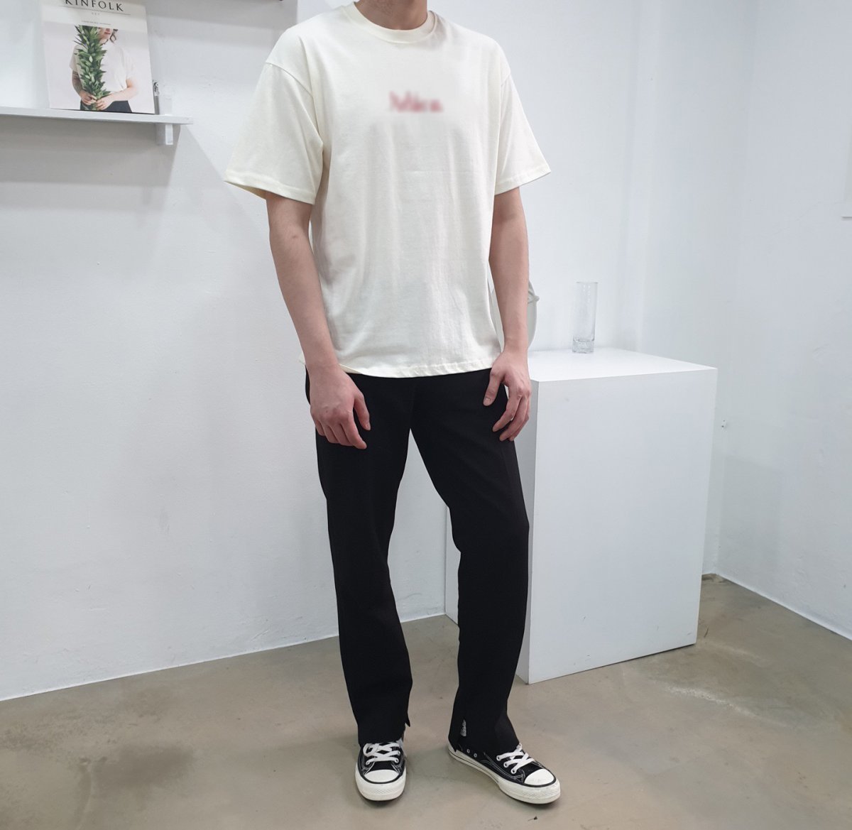 고선민 씨가 서울에 있는 한 온라인 패션쇼핑몰에서 피팅 모델로 일할 당시 찍은 사진. 사진제공 고선민 씨