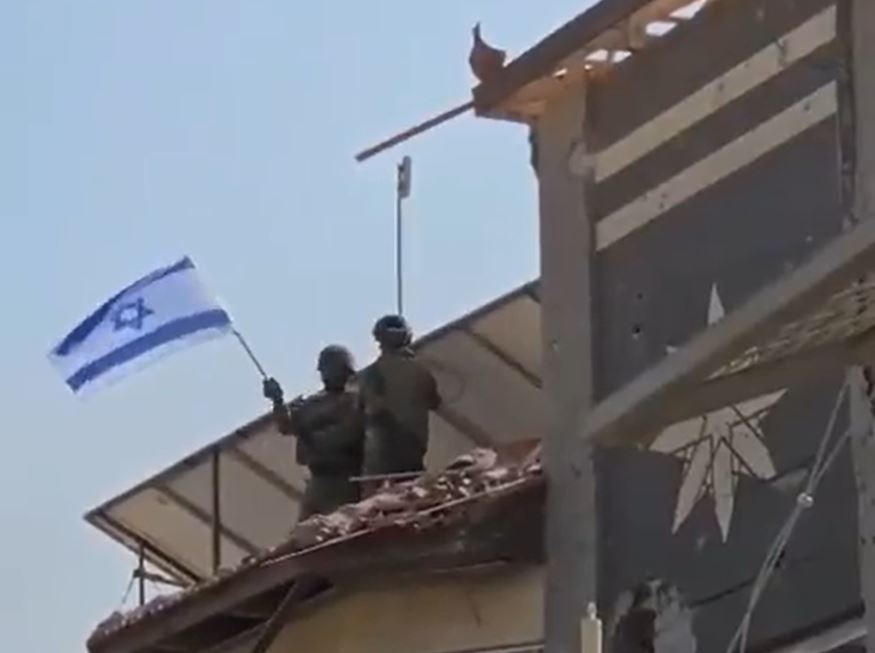 이스라엘군, 가자지구 최대도시 진입… 18년만에 국기 게양