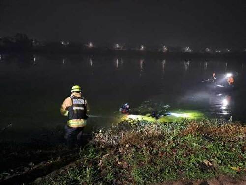 강원 춘천 우두동 소양강 추락사고 현장.(강원도소방본부 제공)