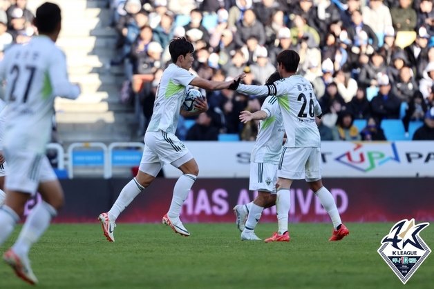 전북 현대와 인천 유나이티드가 1-1로 비겼다(한국프로축구연맹 제공)